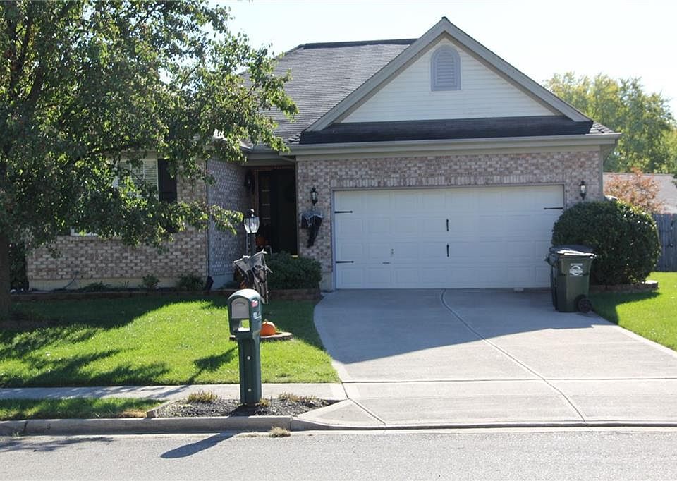 2nd image of 1460 Hunter Ct