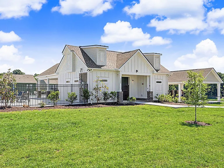 2417 Williams Ridge Dr — Photo 34