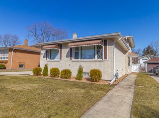 5732 Rose Ct, Berkeley, IL 60163