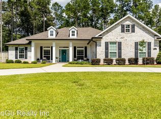 5934 Augustine Dr, Pace, FL 32571