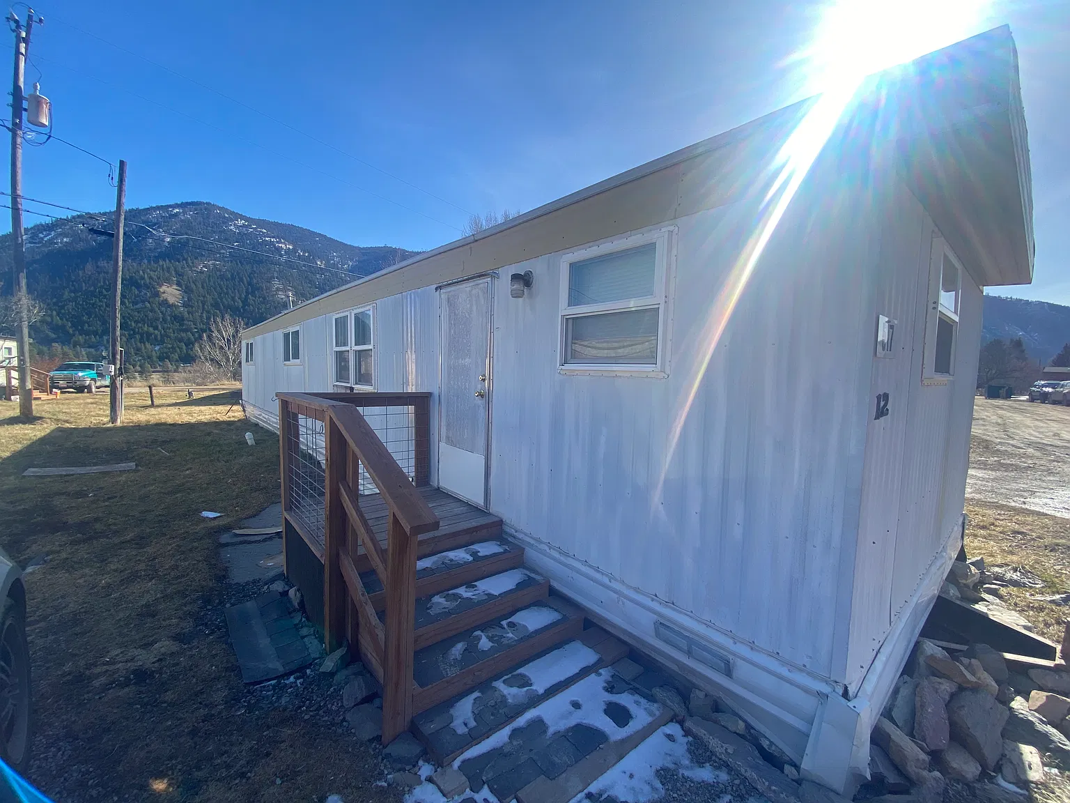 2 bed, 700 sqft, $950 — Photo 2