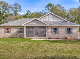 922 Edney Ave E, Crestview, FL 32539