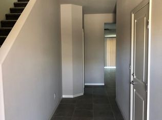 945 W Willow Berry Ave, North Las Vegas, NV 89032