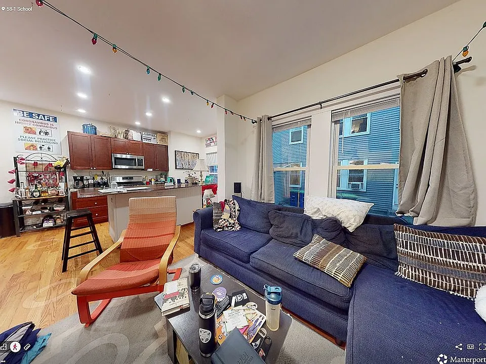 58 School St #4