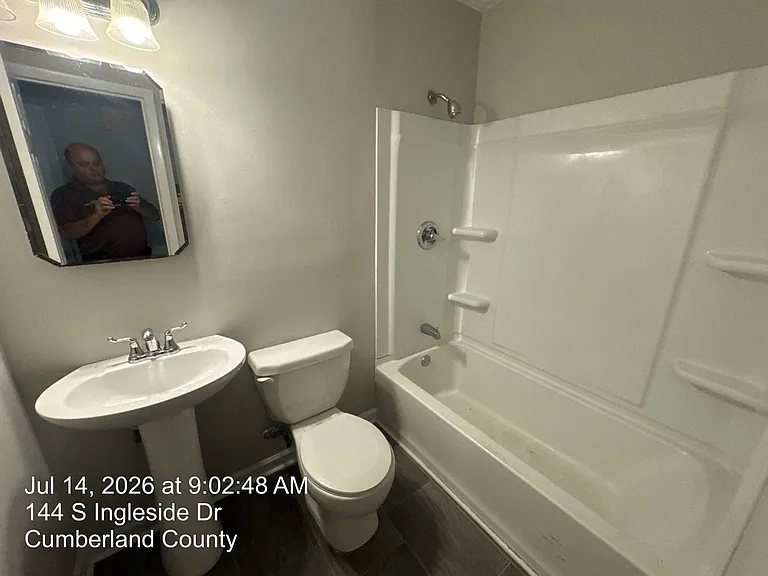 144 S Ingleside Dr — Photo 18