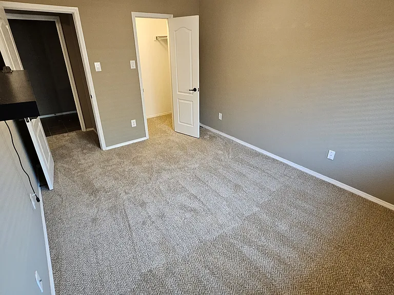 1202 Chestnut Hill Dr — Photo 26