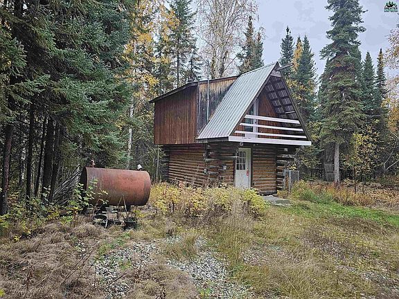 2nd image of 970 E Chena Hills Dr
