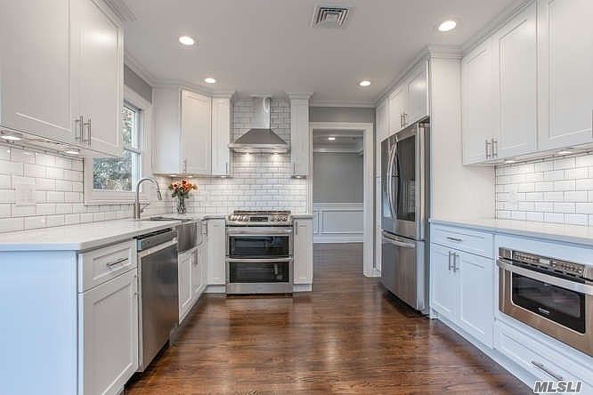 1st image of 17 Magenta Ln