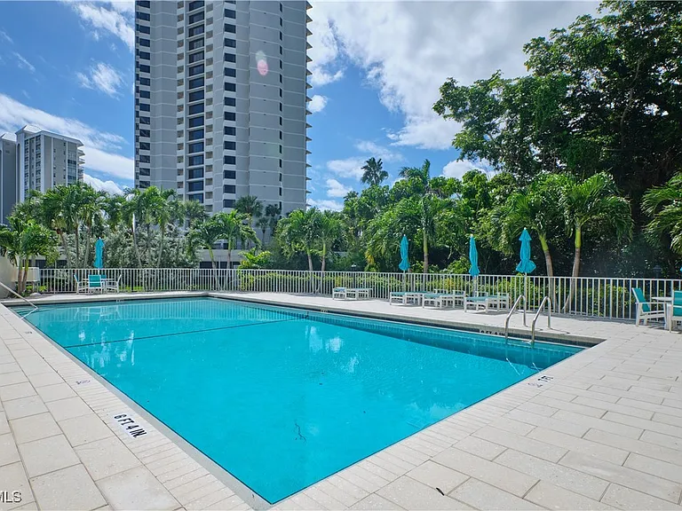 5550 Heron Point Dr #1601 — Photo 34