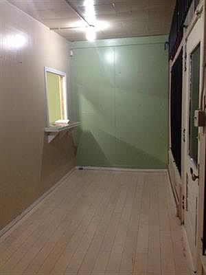 3rd image of 1440 E 4th St