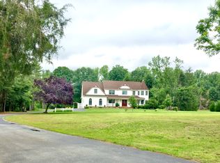 326 Heritage Rd, Sewell, NJ 08080