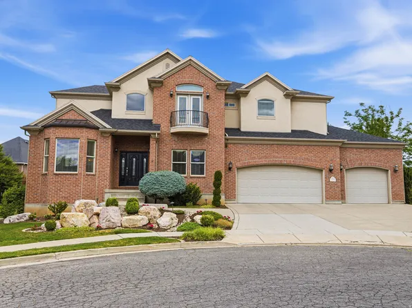 563 N Peregrine Cv, Layton, UT 84040