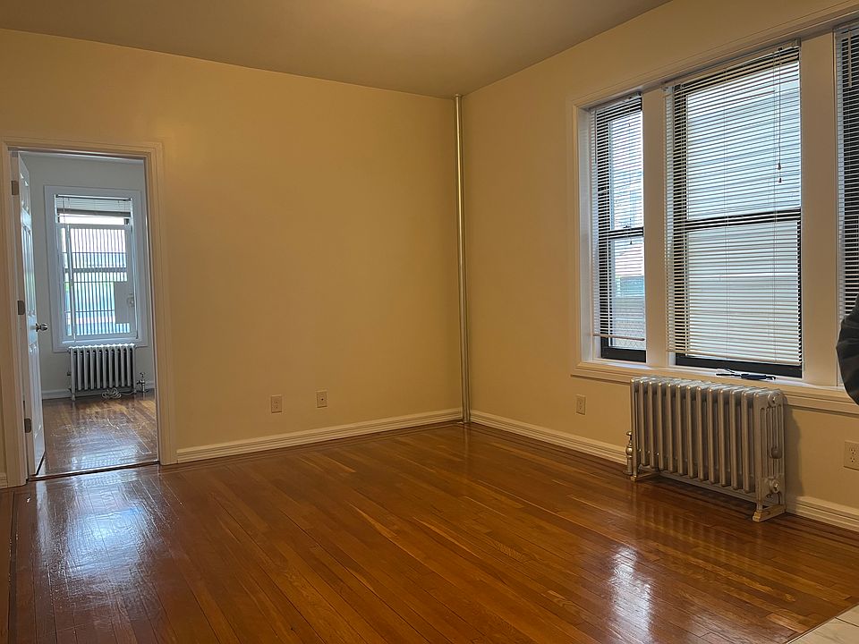 1st image of 3752 62nd St APT 1B
