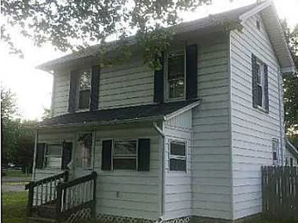 302 S Fayette St, Fayette, OH 43521