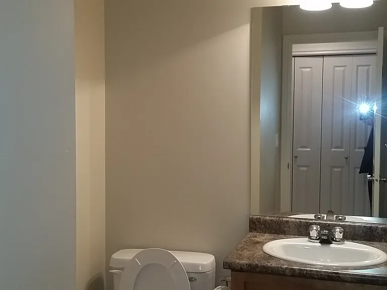 303 Slimmon Pl — Photo 5