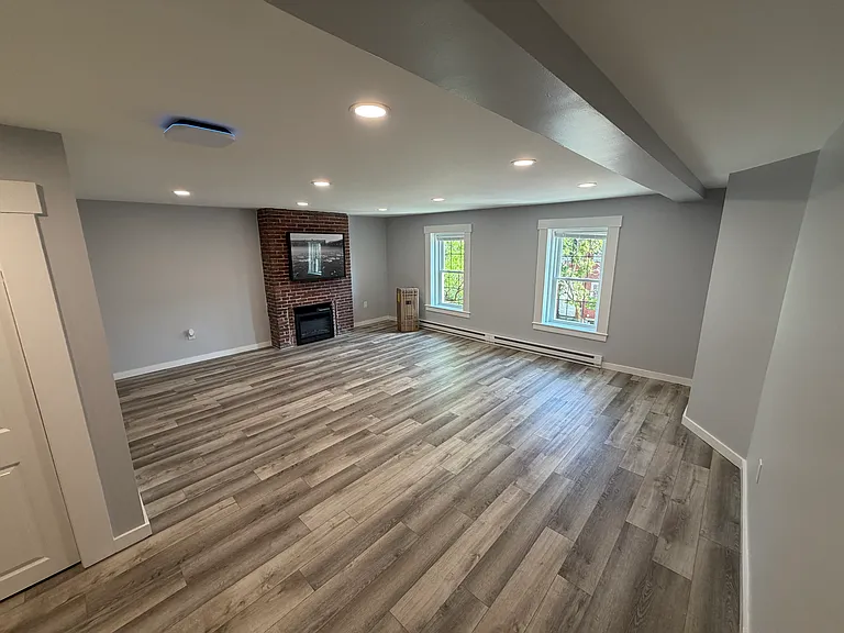 135 W Merrimack St #2 — Photo 6