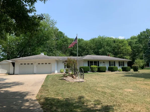3990 Eleven Mile Rd, Burlington, MI 49029