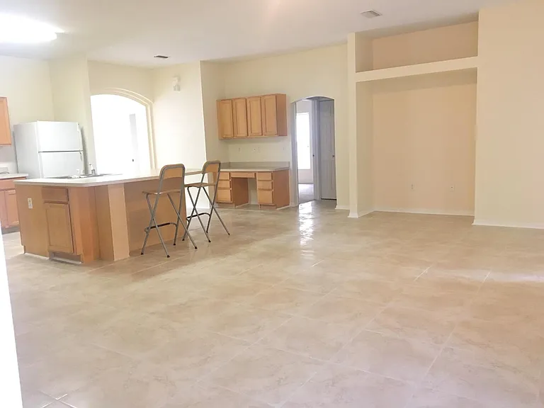 Open kitchen over look living room