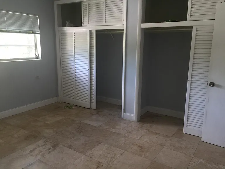 7320 SW 82nd St #202 — Photo 5