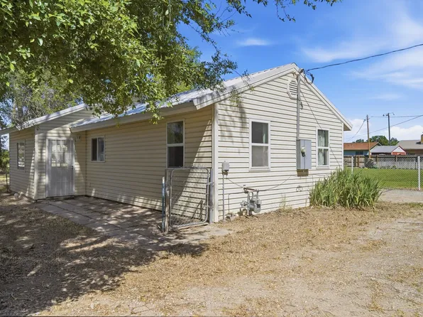 582 W Washington Ave, Aberdeen, ID 83210
