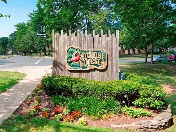 5910 Kingsford Rd, Springfield, VA 22152