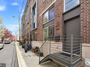1341 S Garnet St, Philadelphia, PA