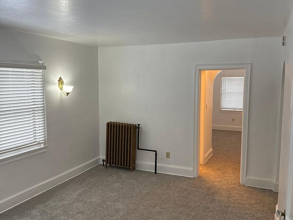 1st image of 1757 A Ave NE #1