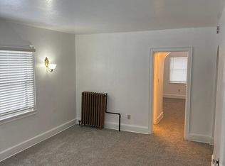 1757 A Ave NE #1, Cedar Rapids, IA 52402