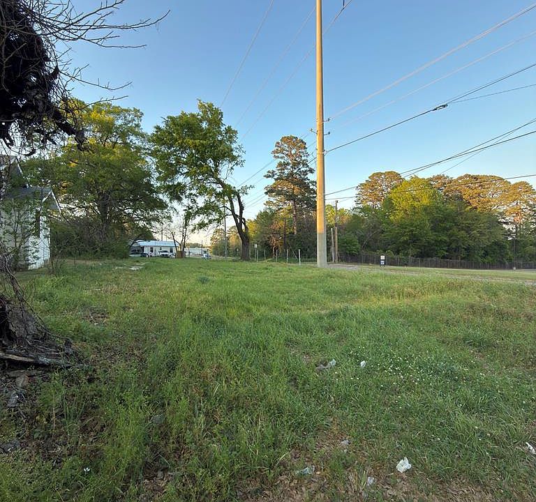 1st image of 1602 W 16th St