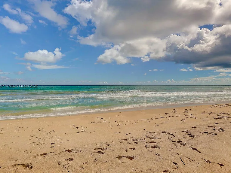 5051 N Highway A1A #6 — Photo 52