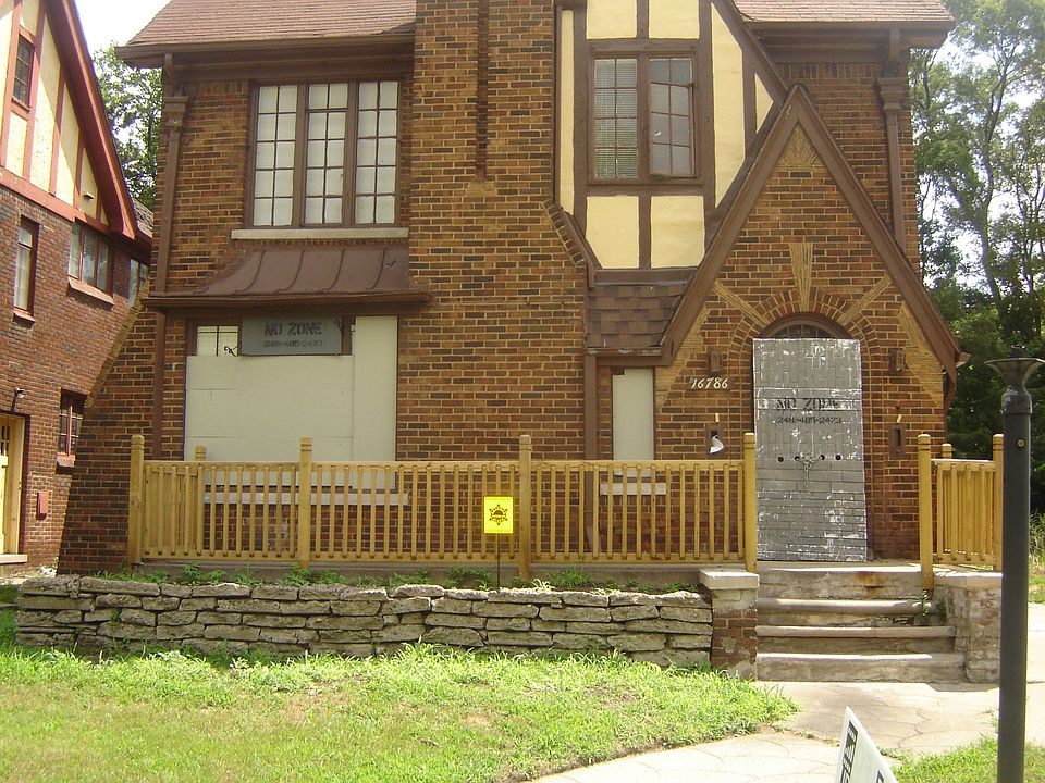 1st image of 16786 Greenlawn St #2