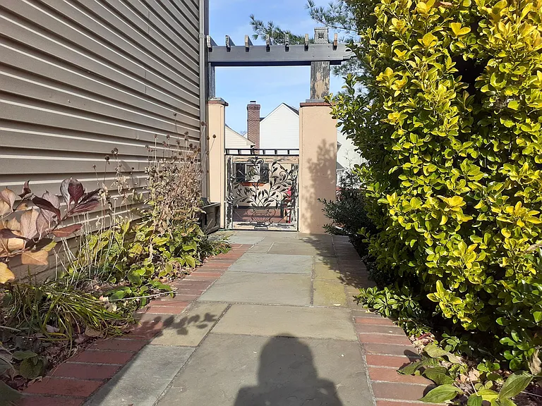 13395 Caballero Way — Photo 3