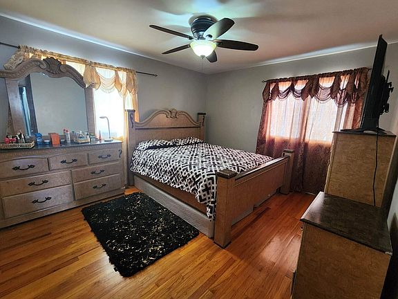5th image of 1711 Park Ave