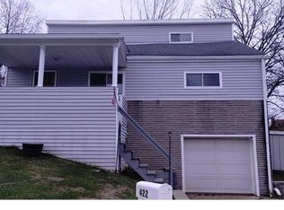 422 Cedarhurst Dr, North Versailles, PA 15137