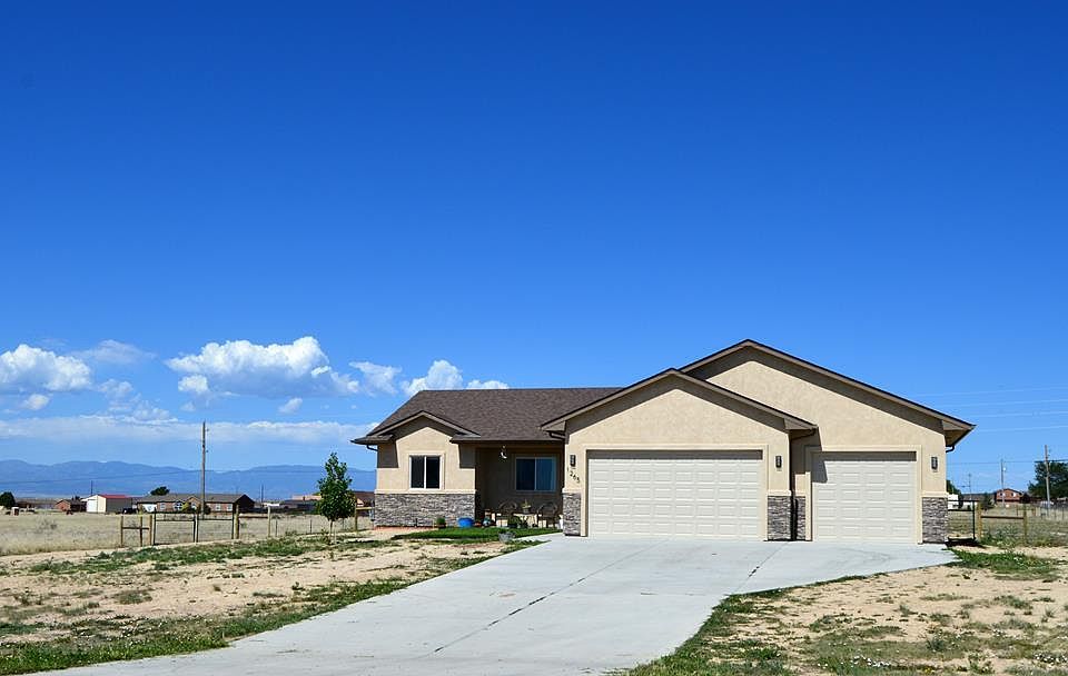 1st image of 1265 N Platteville Blvd
