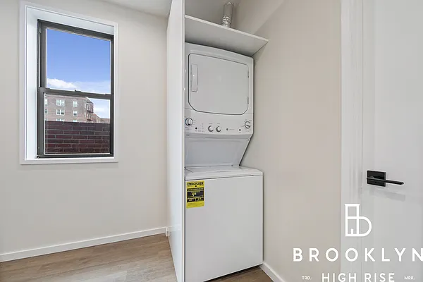 Rented by Brooklyn High Rise LLC | media 19