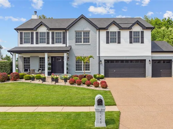 2143 Asher Ct, Saint Peters, MO 63376