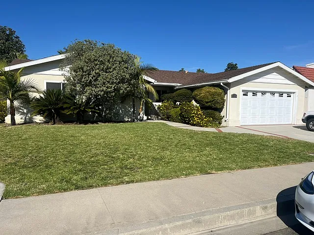 Habra Court - 1 — Photo 2