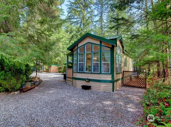 128 4 Drial Loop, Deming, WA 98244