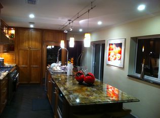 1994 Massachusetts Ave NE, Saint Petersburg, FL 33703