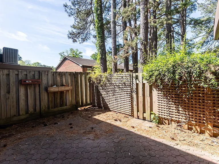 1209 Manassas Ct #C — Photo 6