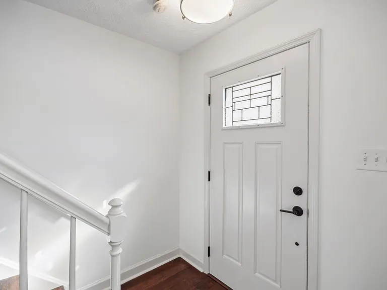 401 Defoors Lndg NW — Photo 5