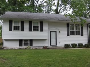 308 Janet Dr, Centralia, IL