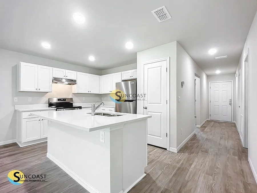 2BR Duplex Near Pine Lakes Golf Club — Photo 2