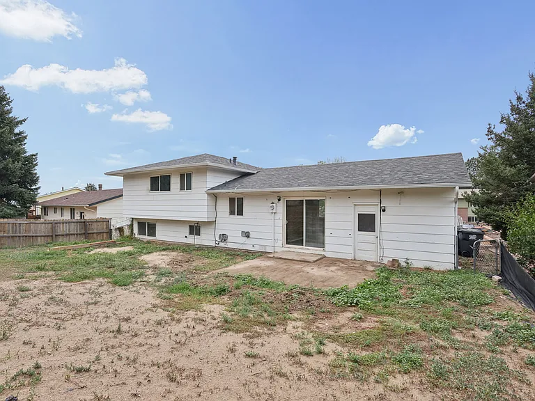 3849 Mariposa St — Photo 28