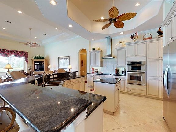 3rd image of 8069 Tiger Lily Dr