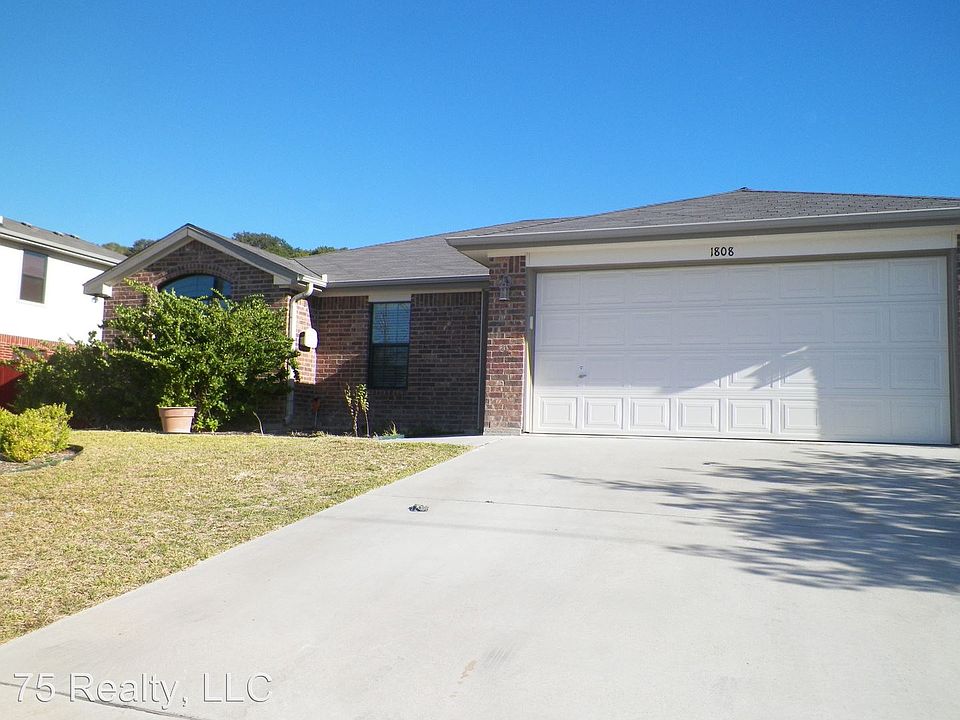 1st image of 1808 Cline Dr
