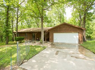 147 Ranchview Dr, Rogersville, MO 65742