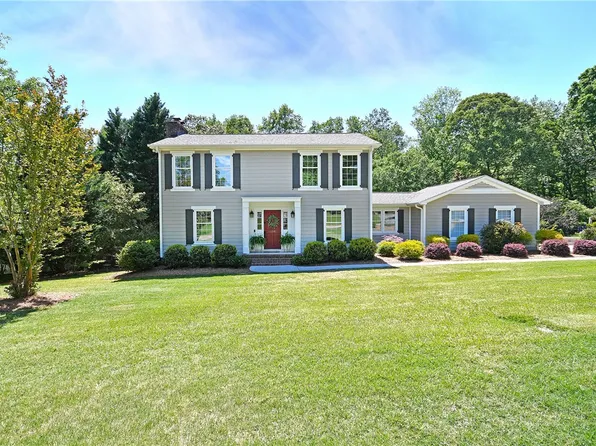 204 Warrington Dr, Easley, SC 29642