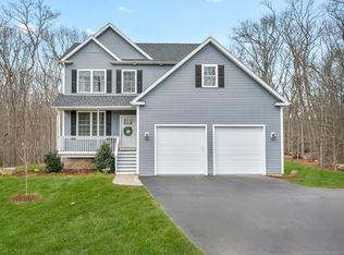 12 Childs Rd, East Hampton, CT 06424